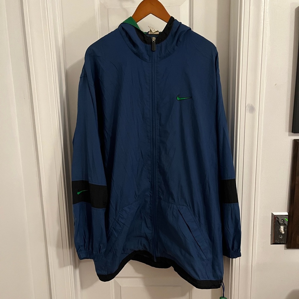 Vintage Y2K Nike Hooded Windbreaker/Parka